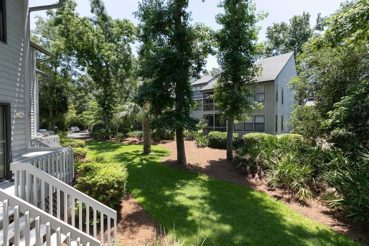 Pet Friendly Beach Life Villa 2 Bed 2 & One Half Baths Hilton Head Island Exterior photo